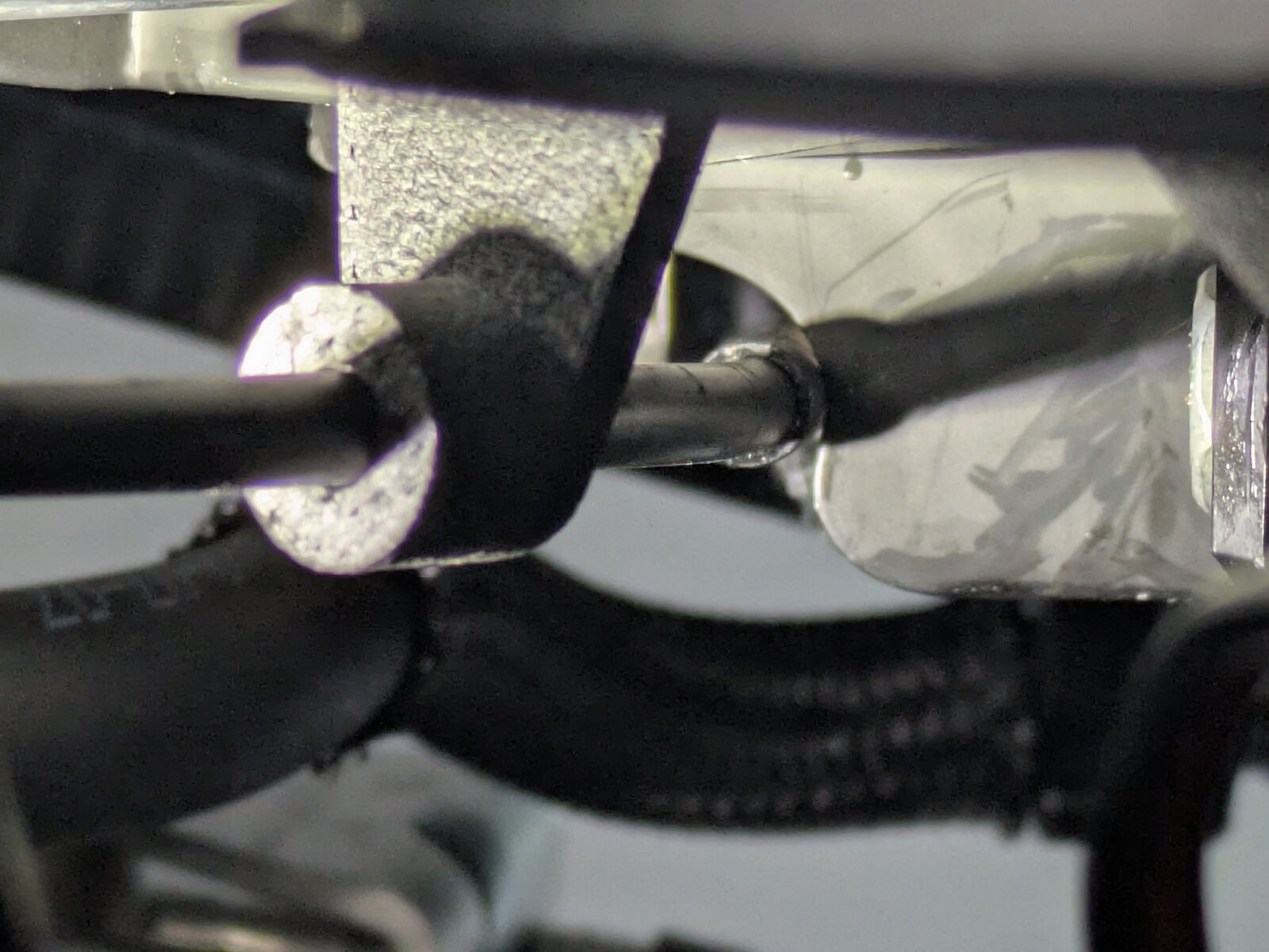 Close-up view of the end cap seating
